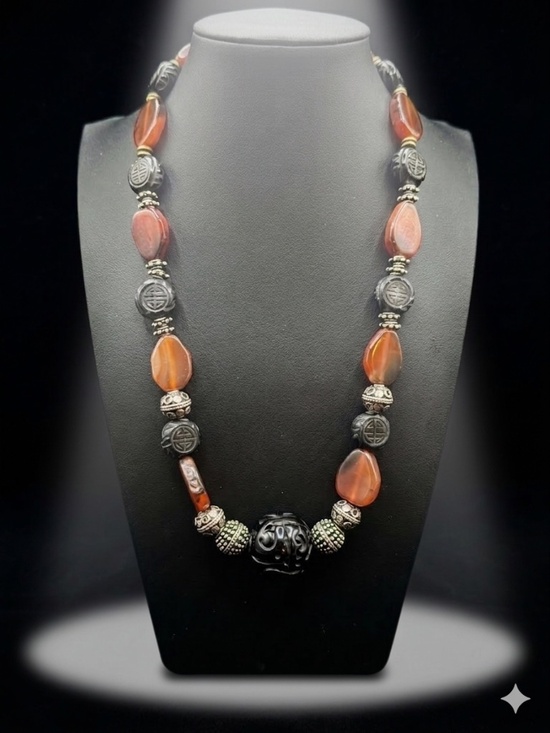 Jewelry - Antique Tibetan Style Carnelian & Carved Onyx Beads Ethnic & Regional Necklace